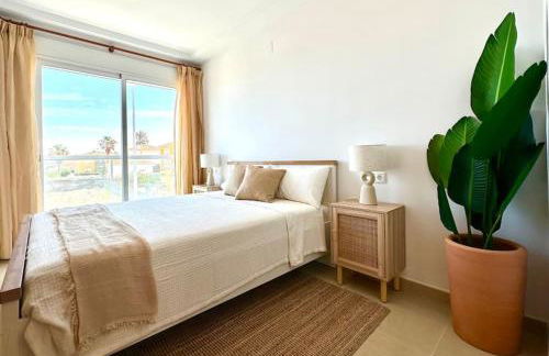 Vacaciones con el Mediterráneo a menos de 50 metros - Foto 10