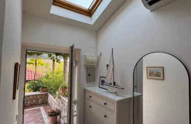 Stylish Stone House for Two - Foto 7