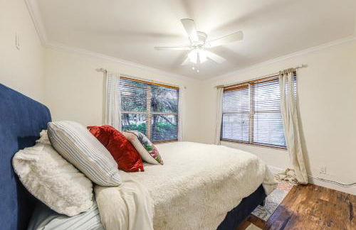 Pool and Home Theater Lighthouse Point Home! - Foto 13