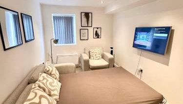 Cosy 2 Bed Apartment - Free Parking -Birmingham City Centre - Foto 5