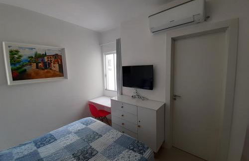 Lindo apto completo a 150m da praia - Foto 16