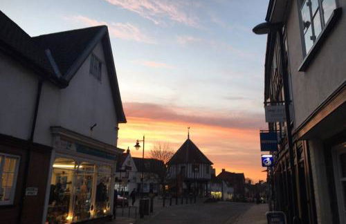 Quirky 3 bedroom property - Foto 10