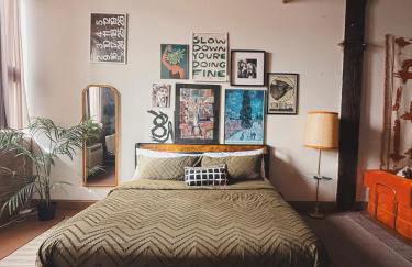 420 Friendly BOHO Loft Downtown KING suite FREE parking - Foto 2