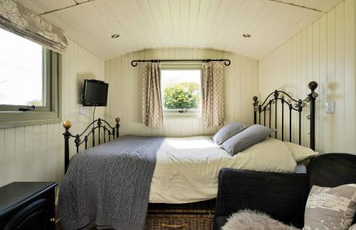 Finest Retreats - Hay and Hedgerow Glamping - Foto 13