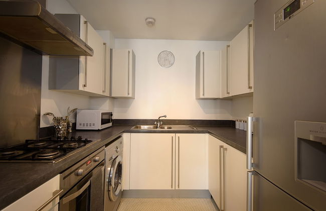 Karah Suites- Longhorn Avenue - Foto 16