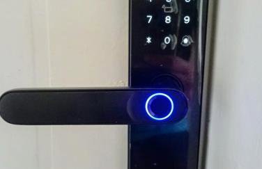 Apartamento espaçoso com 3 quartos para até 6 pessoas, Garagem coberta dentro do condomínio e Check-in Automático via Fechadura com senha - Foto 14