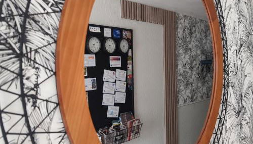 Une - Halte Entre Les Ponts - en toute simplicité - Foto 2, Lobby or reception