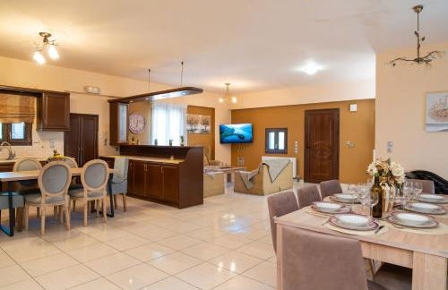 Amalia Villa with Private Pool - Photo 28