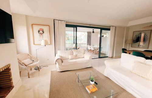 Sotogrande Alboaire- Waterfront luxury 4 bedroom Apt in the Marina of Sotogrande - Foto 5