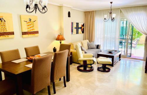 Marbella Dunas de Cabopino 2BR Apartment with private garden, swimingpool and parking - Magnolia Properties - Foto 17