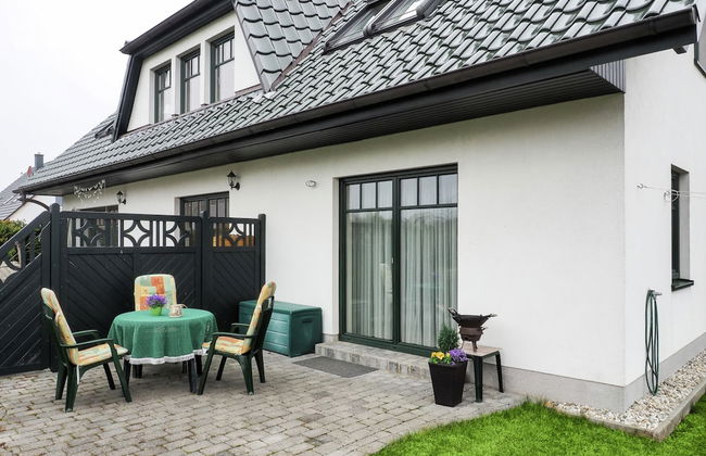 Modernes Apartment in Kuehlungsborn mit Garten - Foto 7