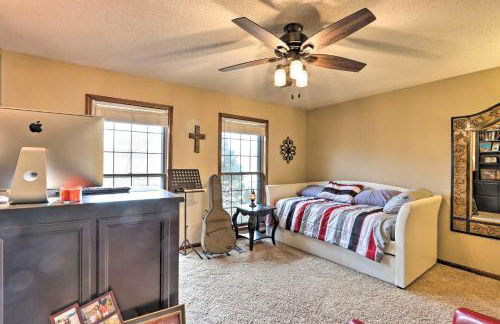 Spacious Home with Pond about 13 Mi to Columbia! - Foto 29