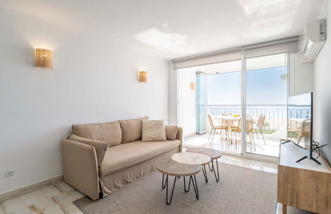 1 bedroom Apartment in Castelló d'Empúries with garden and terrace - Photo 2