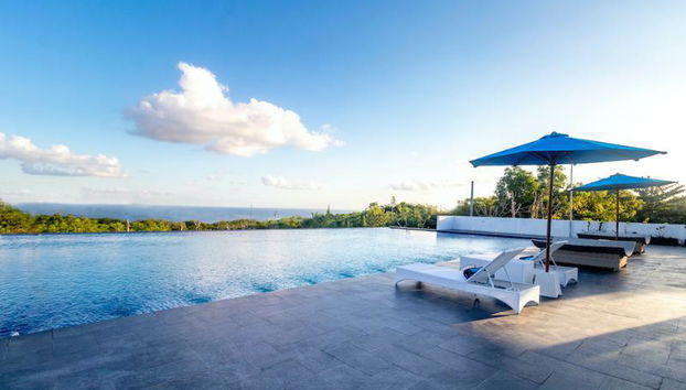 Surya Melasti Exclusive Beach Villa by Sajiwa - Foto 5