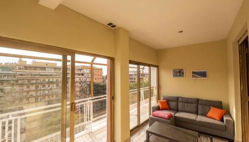 Spacious and Bright 3BR Family Apartment - Foto 2