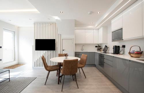 Luxury 3 Bedroom Flat 5 min to tube station - Foto 9