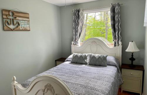 Cozy LAKE ONTARIO WATERFRONT Breathtaking Views! - Foto 16