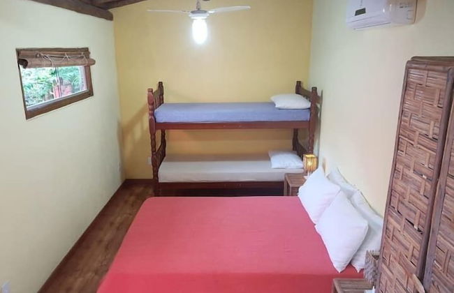 Casa de Temporada 4 Coqueiros, 16 Hóspedes, Piscina, 4 Suítes e Churrasqueira em Itacaré Bahia - Photo 3