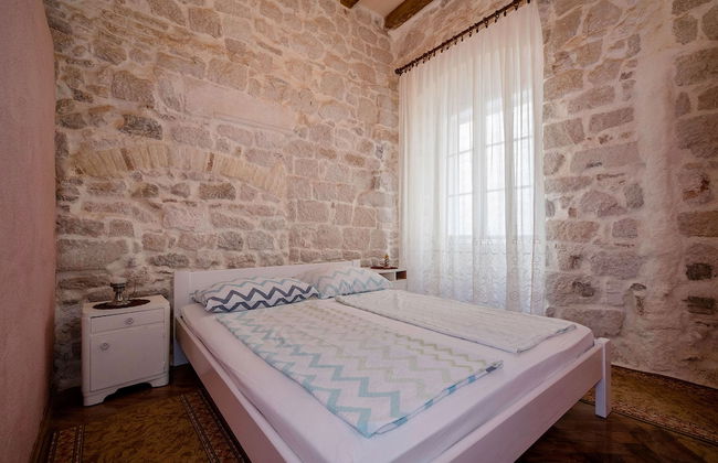 Apartment Four tower - Photo 3