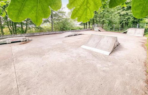 3 Bedroom Awesome Home In Zieleniewo - Foto 51