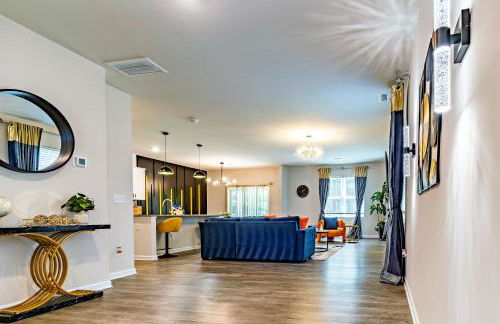 Special Deal! Raleigh Luxe Family Retreat, 15 Min to Downtown, Kids Gear, Fast WiFi for WFH, EV & Pet Friendly - Foto 48