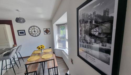 The Priory - 1 mile from Ramside Hall Hotel Spa and Golf & A1 - Foto 4