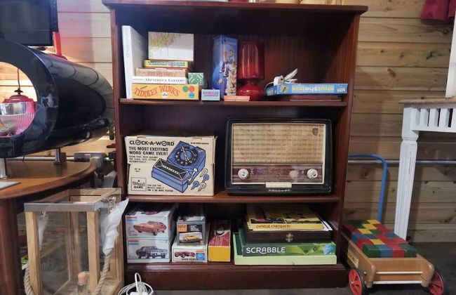 a Quirky Garden Building in an Orchard - Photo 11