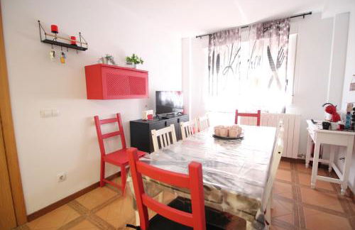 Gran Piso con Parking Privado - Foto 8