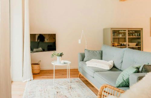 Modern Holiday Home With Charm And Swimming Pond - Foto 20