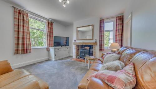 Luxury Isla Cottages Bourne, Dog Friendly with Garden, Parking, Countryside Views, Family Holidays & Easy Access to Town - Foto 2