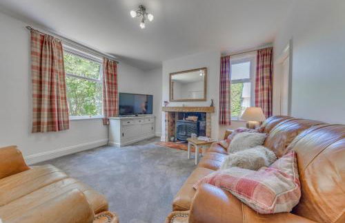 Luxury Isla Cottages Bourne, Dog Friendly with Garden, Parking, Countryside Views, Family Holidays & Easy Access to Town - Foto 2