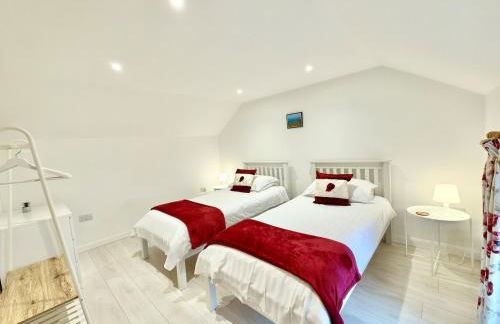 Rural Cottage, 3 beds, 3 bath,LOG BURNER, HOT TUB, with Cymru Holidays - Foto 48