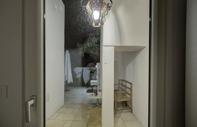 Lovely70-Style PATIO - Photo 16