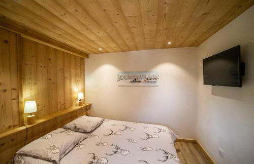 Gîte Balnéo Au Coeur des Alpes - Foto 32