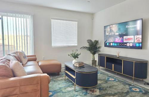 Luxury 4Bed 3Bath Roseville Home near Sports Complex and Galleria Mall - Foto 9