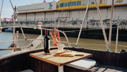 Cozy Lisbon Marina Sleepaboard - Sail Away - Photo 3