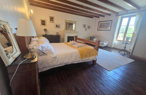 Beautifully renovated Farmhouse with private pool - Foto 9