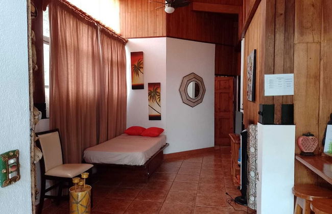 Natural Pacific Suites - Photo 19