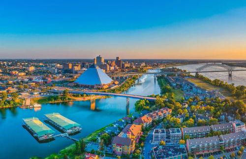 Cozy Delightful Private Studio near Rhodes College, Shuttle, & Vehicle Rental - Foto 1