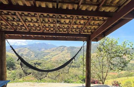 Chalé Bem-te-vi Vista espetacular da Serra da Mantiqueira - Foto 18