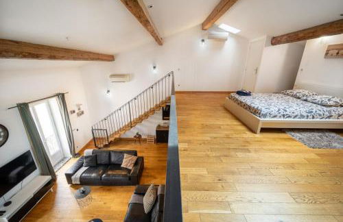 Loft - Climatisation, Parking, Tout équipé - Foto 2