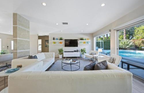 Bon Vivant Palms - 4BR in Movie Colony - Foto 32