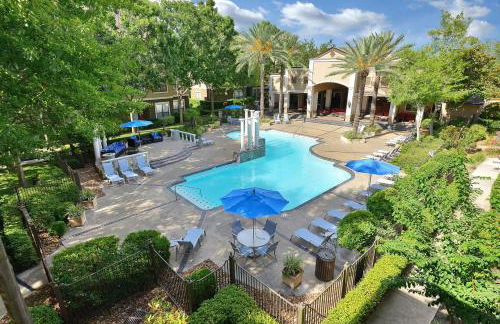 Landing Stylish 2BD Pool Gym - Foto 19