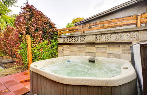 Ski, Soak and Explore! Central Parkside SLC Apt - Foto 1