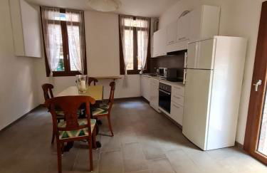 Venice Apartment with Private Courtyard - Foto 31