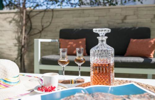 Apt GioAn Novigrad, 500m to Sea, private heated Jacuzzi, BBQ, free parking - Photo 19