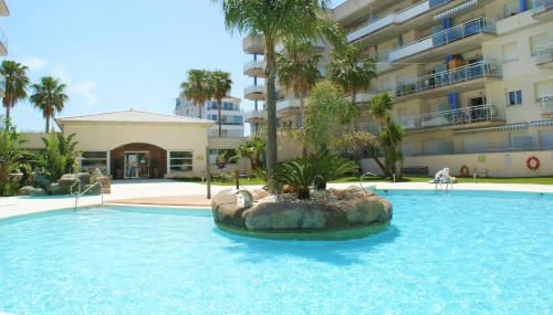 Apartamento con parking y piscina comunitaria AV-42 - Foto 5