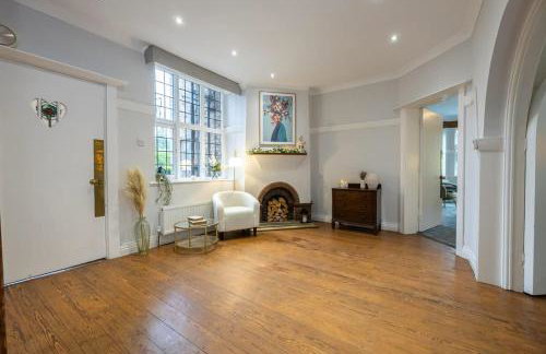 The GreyStoke Mansion With Private Grounds - Foto 48