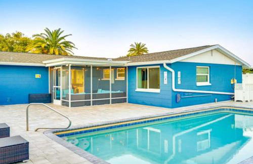 Luxe Family Friendly Retreat w Heated Pool Oasis - Foto 37