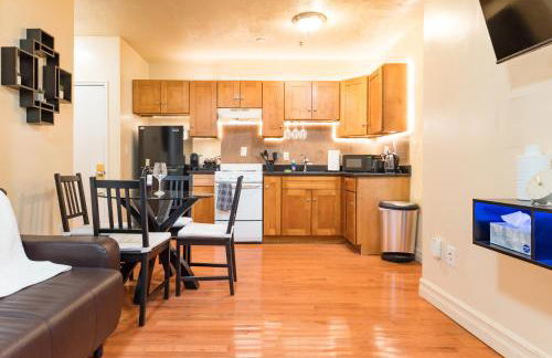 1BR in the Heart of Downtown Boston Famous Nightlife Theater District with Bed Full of Promises TD Garden Common Park MBTA - Foto 14